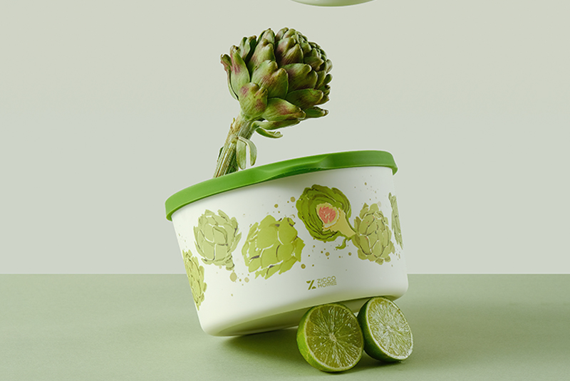 FOOD CONTAINER